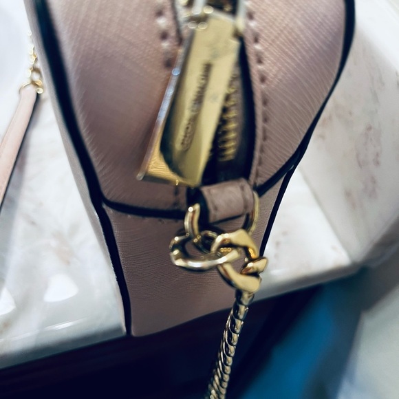 MICHAEL KORS JET SET Pink and Gold Crossbody Bag - Picture 6 of 7